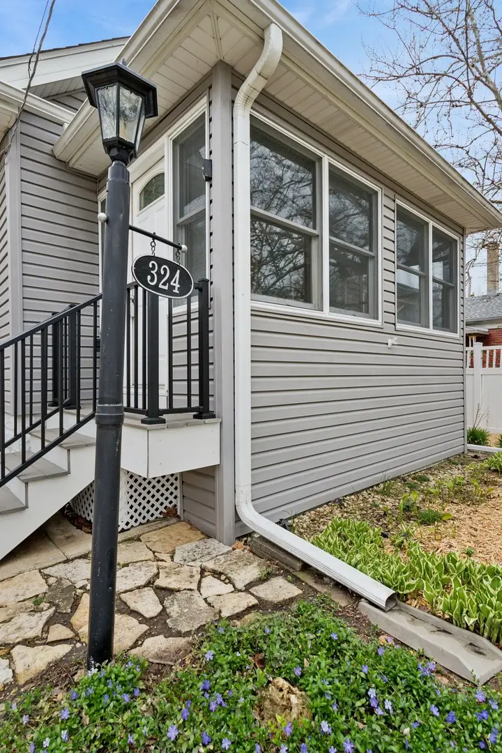 324 E 13th Street, Lockport, IL 60441 - #2