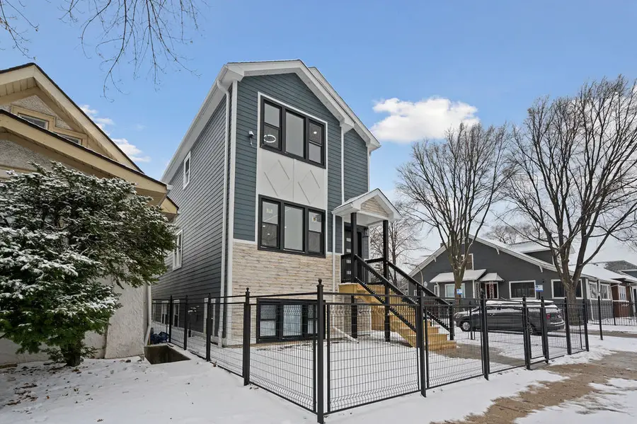 1258 N Mayfield Avenue, Chicago, IL 60651 - Image #2