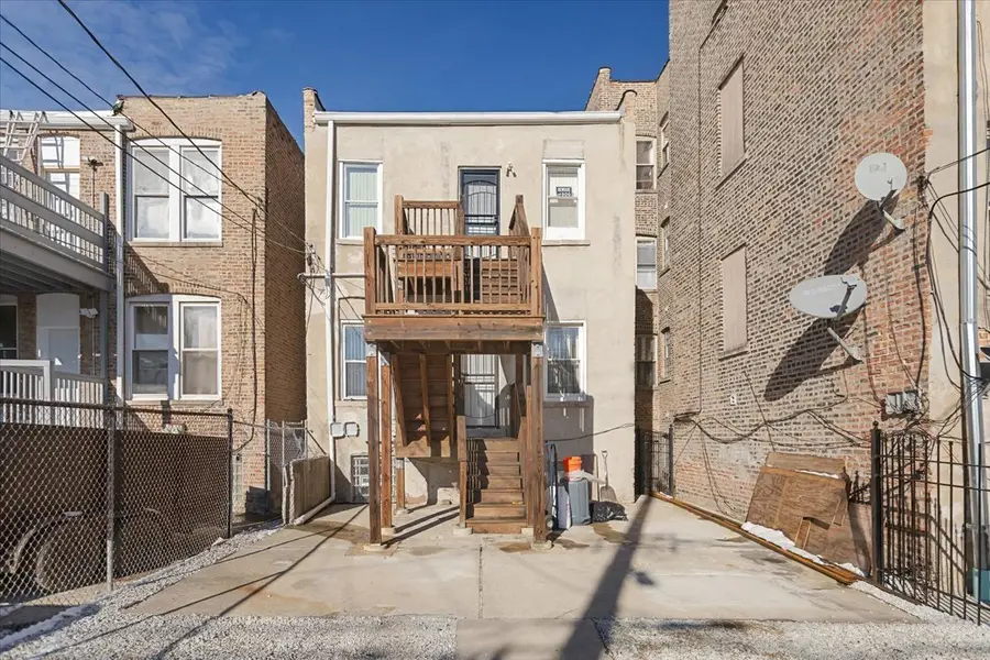 4211 W Gladys Avenue, Chicago, IL 60624 - Image #3