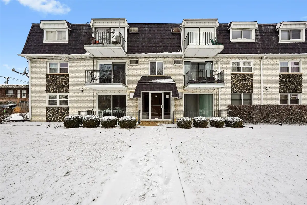 7932 W 93rd Street #2A, Hickory Hills, IL 60457 - Image #1