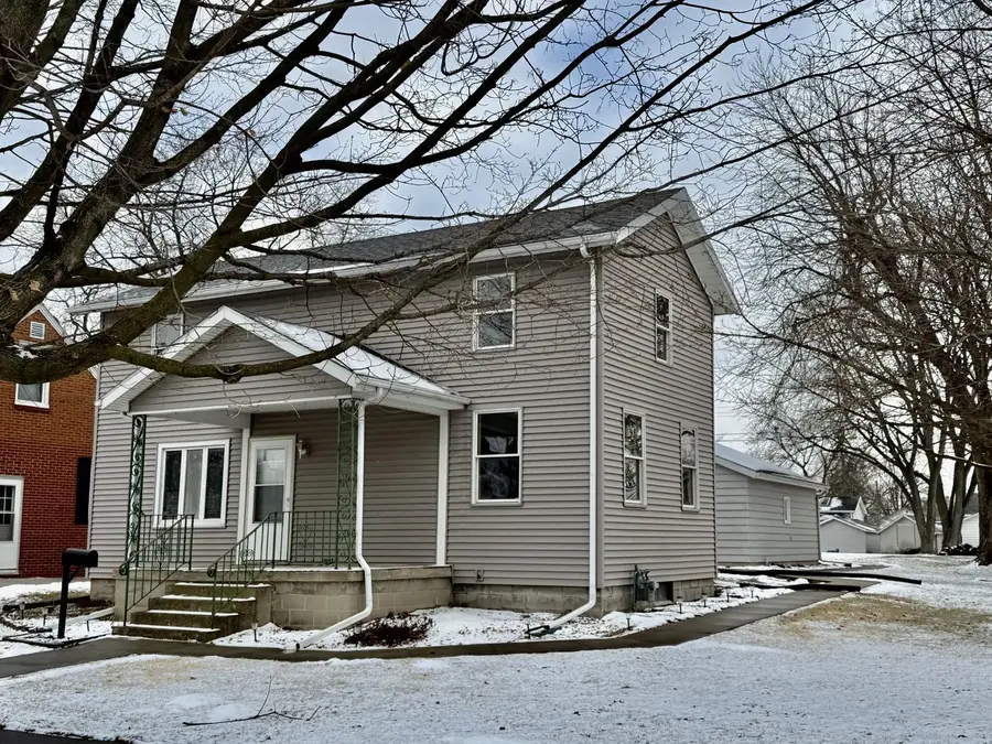 205 6th Avenue, Mendota, IL 61342 - Image #2