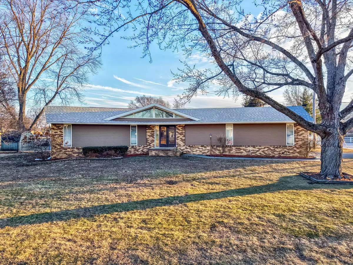 1 Old Orchard Lane, Streator, IL 61364 - #1