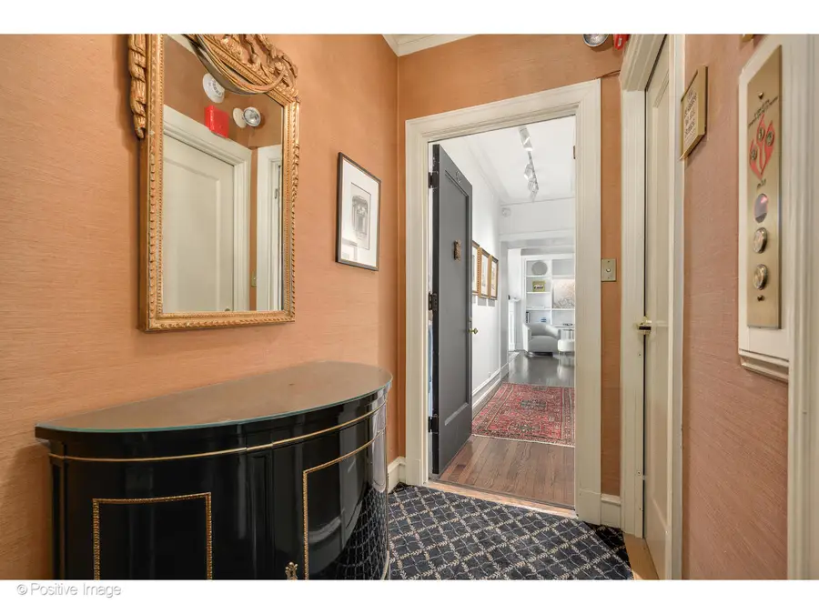 1120 N Lake Shore Drive #10C, Chicago, IL 60611 - #3