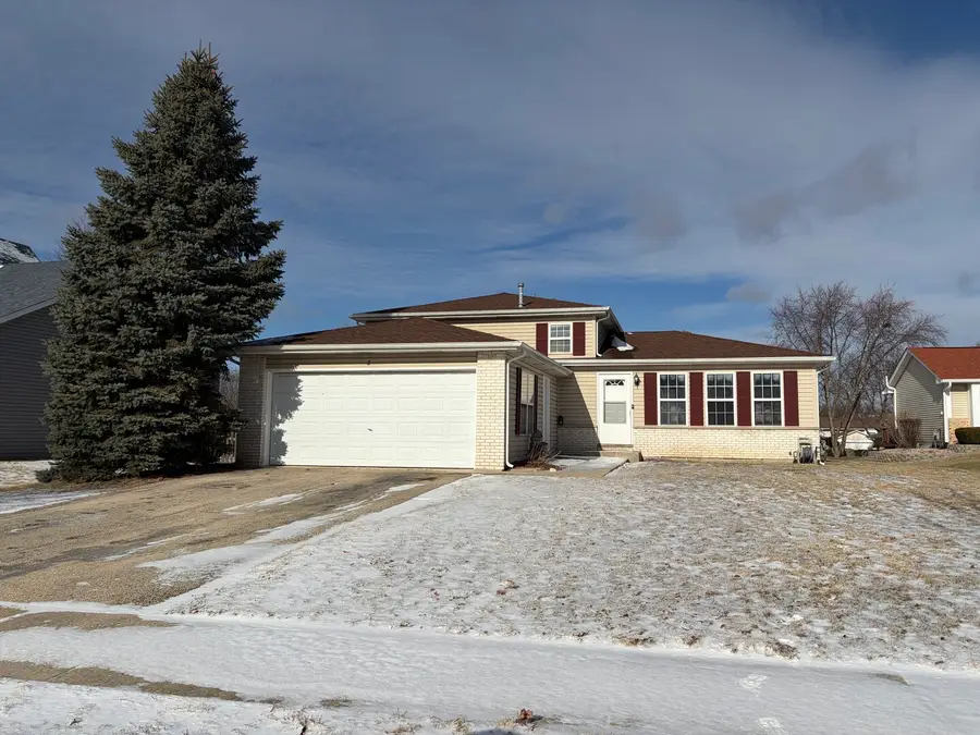 2 Beaver Creek Court, Bolingbrook, IL 60490 - Image #2