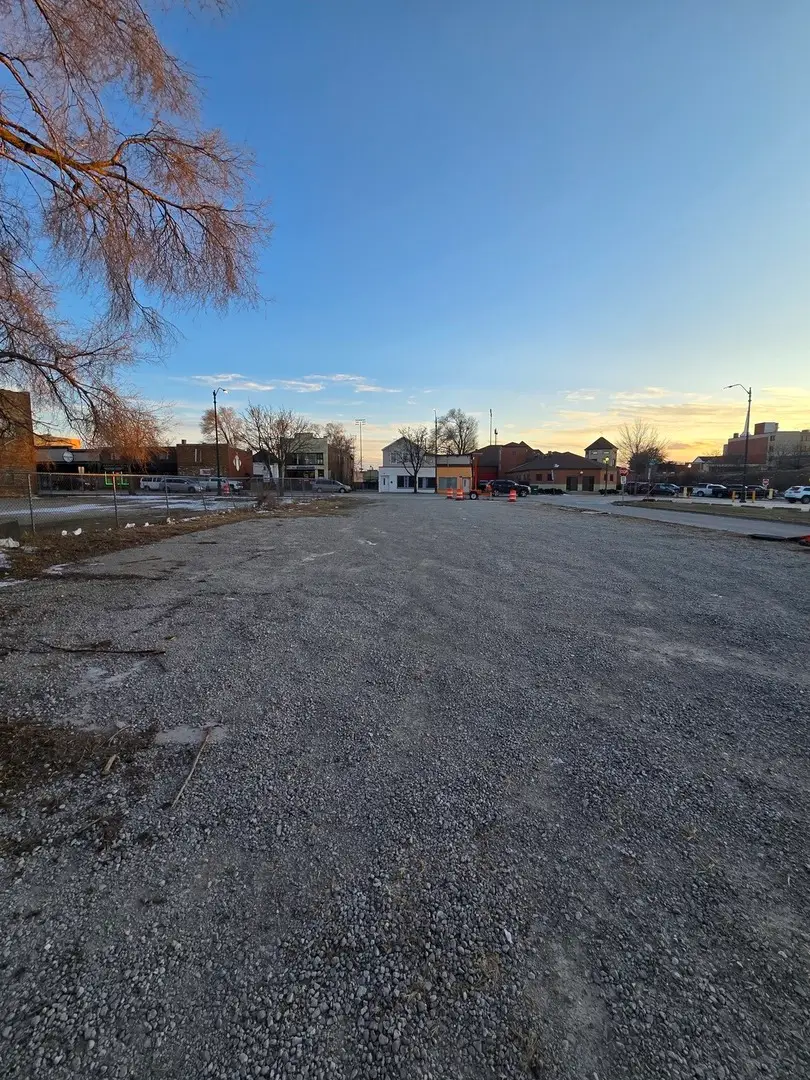 999 Cass Street, Joliet, IL 60432 - #3