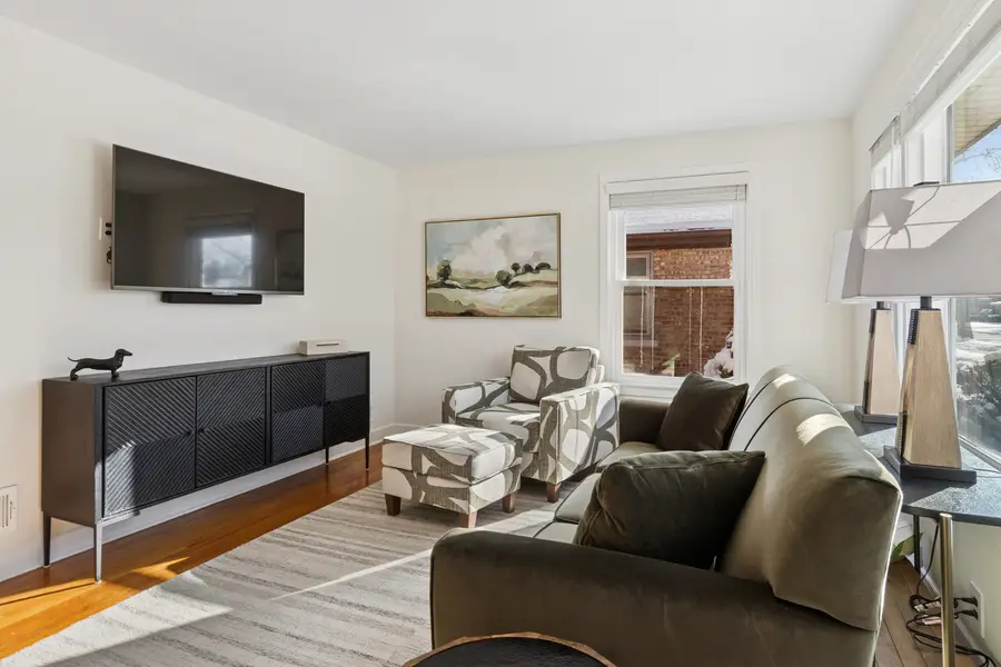 Address Withheld By Seller, Broadview, IL 60155 - Image #3