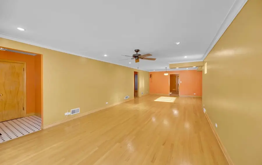 14233 S Wentworth Avenue, Riverdale, IL 60827 - #3