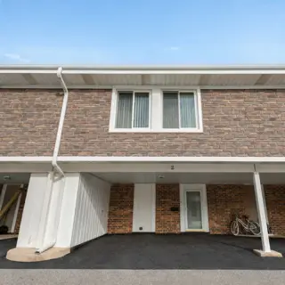 2 Cour Masson, Palos Hills, IL 60465