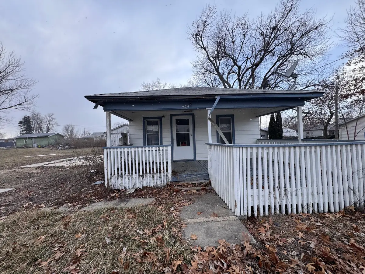 454 S 7th Avenue, Canton, IL 61520 - Image #1