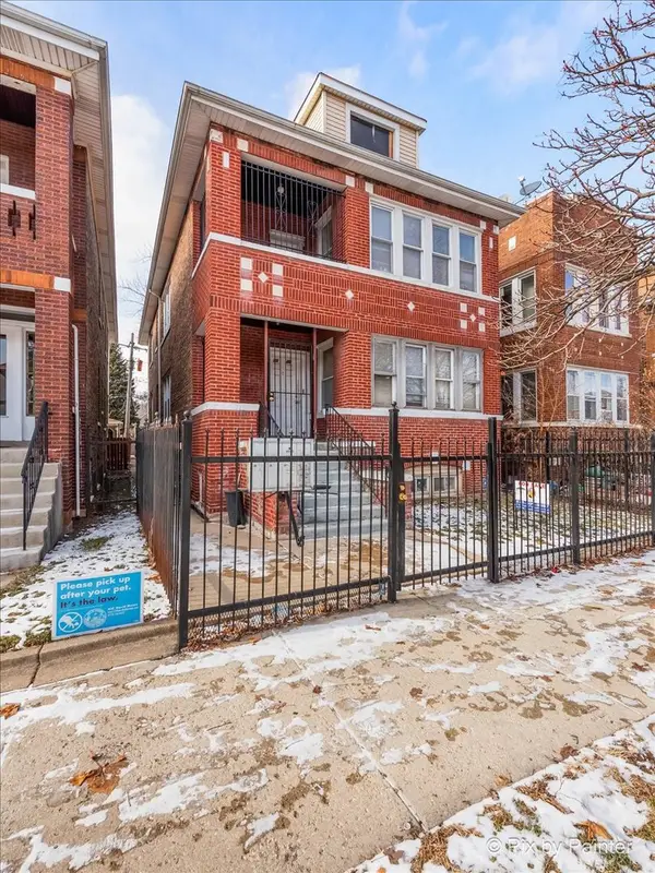 7030 S Artesian Avenue, Chicago, IL 60629