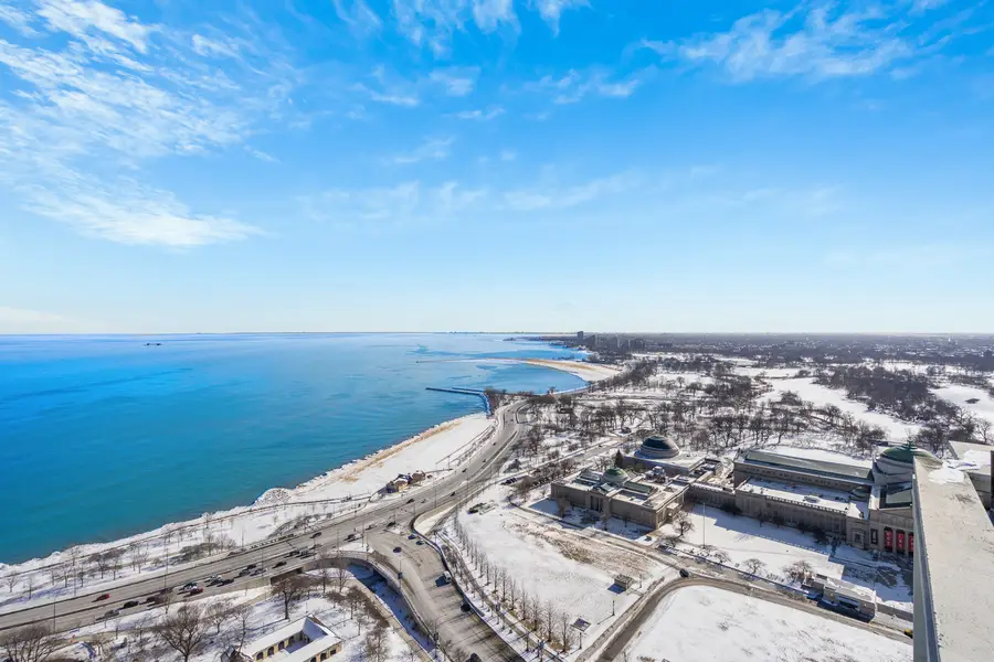 1700 E 56th Street #2710, Chicago, IL 60637 - Image #2