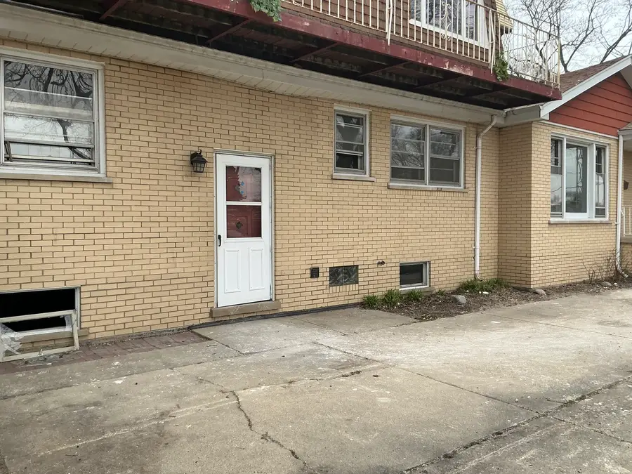 10544 S Karlov Avenue, Oak Lawn, IL 60453 - #2