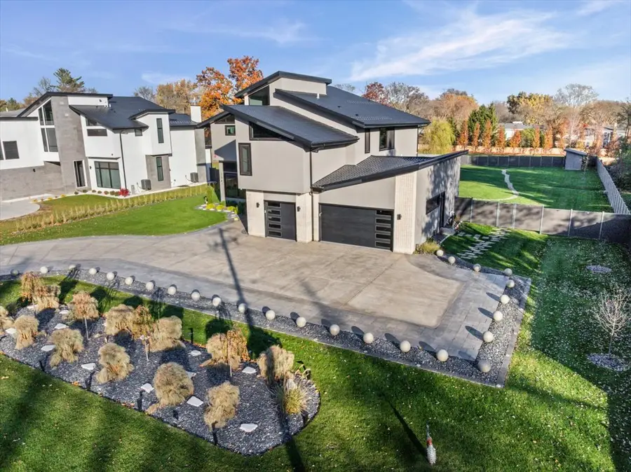 1341 Pfingsten Road, Northbrook, IL 60062 - #3