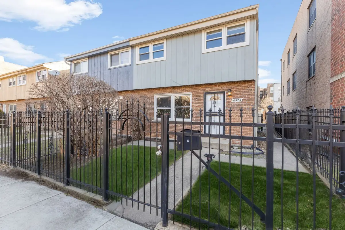 6523 S Ellis Avenue, Chicago, IL 60637 - Image #1