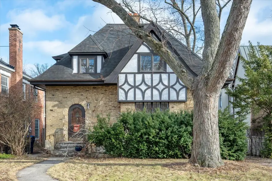 128 Lawndale Avenue, Wilmette, IL 60091 - Image #2