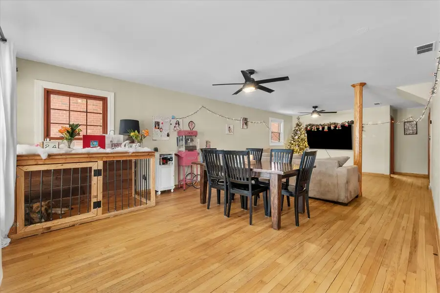 9341 S 82nd Avenue, Hickory Hills, IL 60457 - Image #2