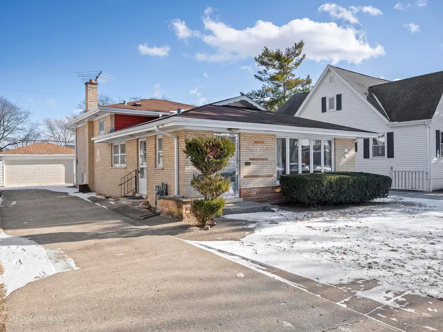 5311 S Ashland Avenue, Countryside, IL 60525 - Image #2