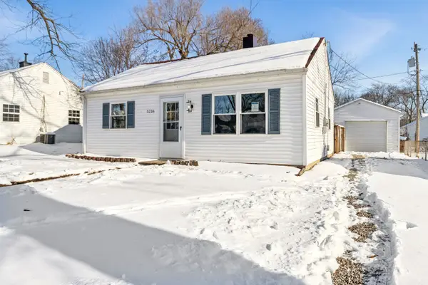 5216 N Roberts Road, Peoria Heights, IL 61616