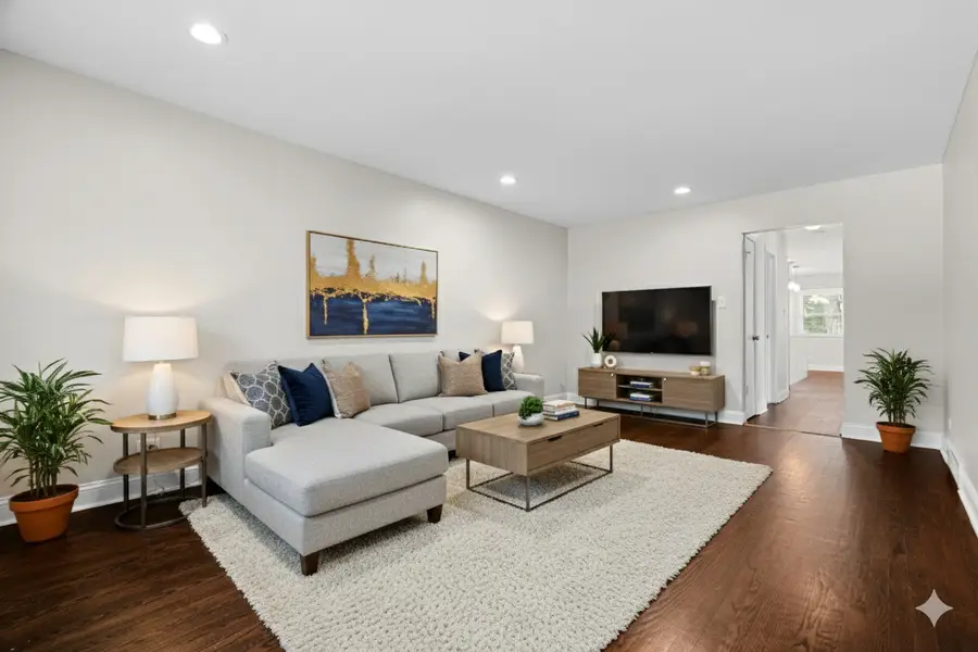 294 Madison Avenue, Calumet City, IL 60409 - Image #2