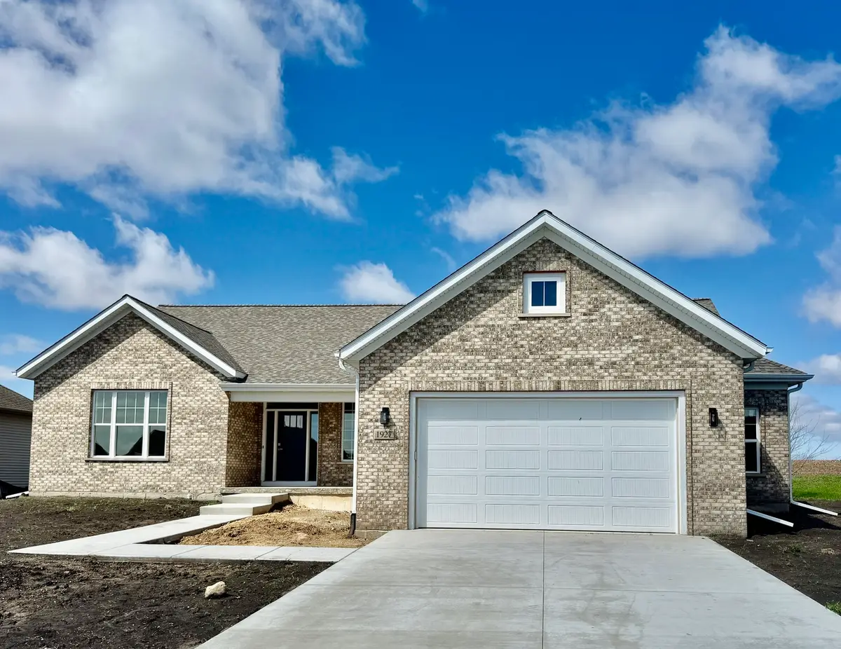 1927 Parkside Drive, Sycamore, IL 60178 - #1