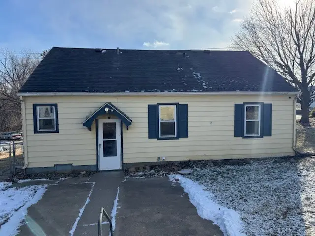 1212 2nd Avenue S, Clinton, IA 52732 - Image #2