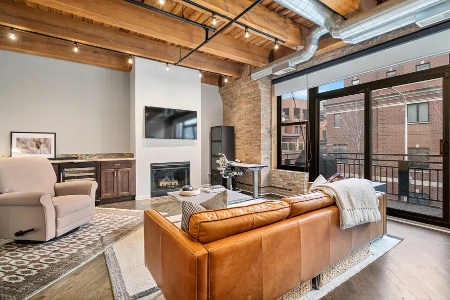 520 W Huron Street #211, Chicago, IL 60654 - #3