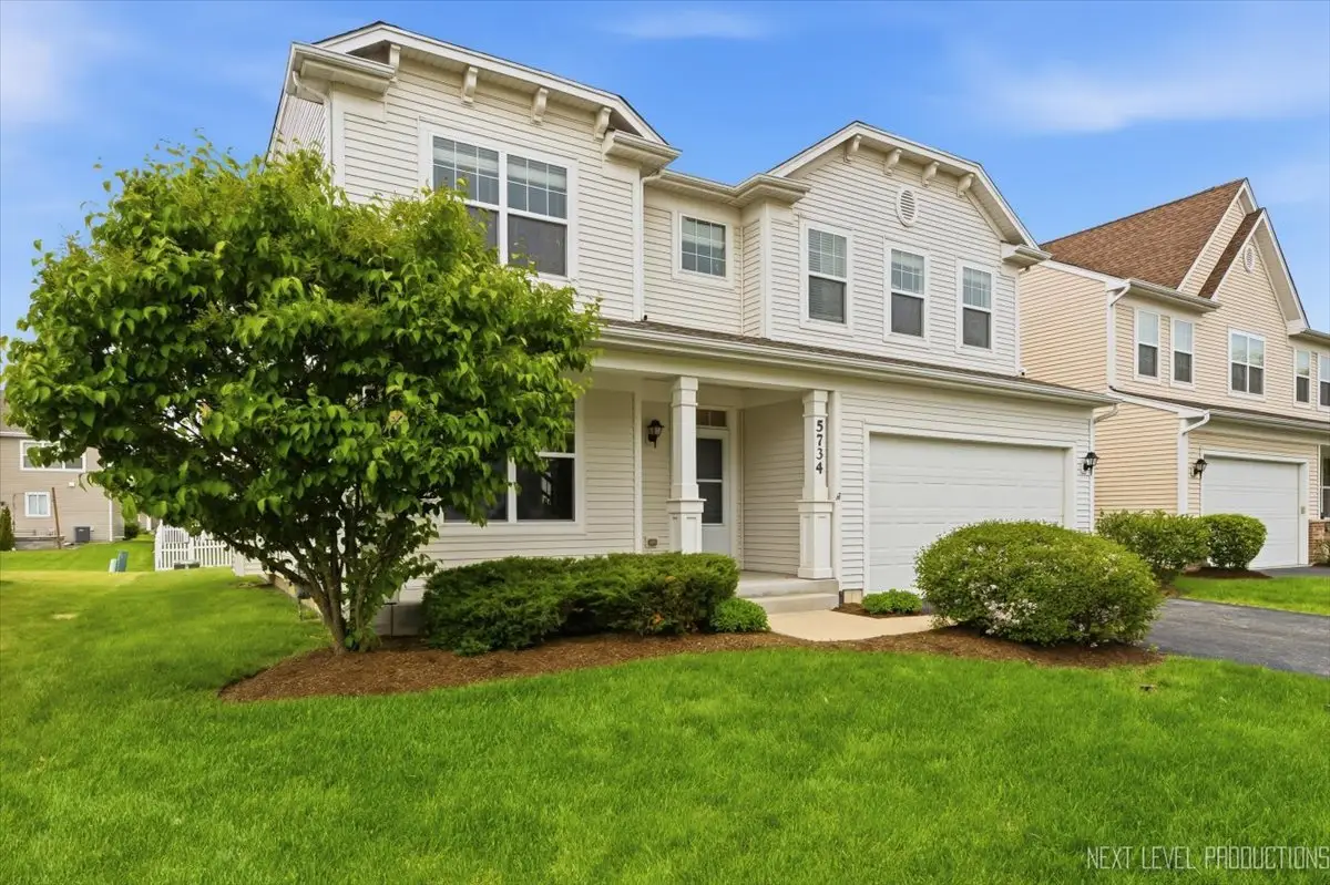 5734 Oak Ridge Way, Lisle, IL 60532 - #1