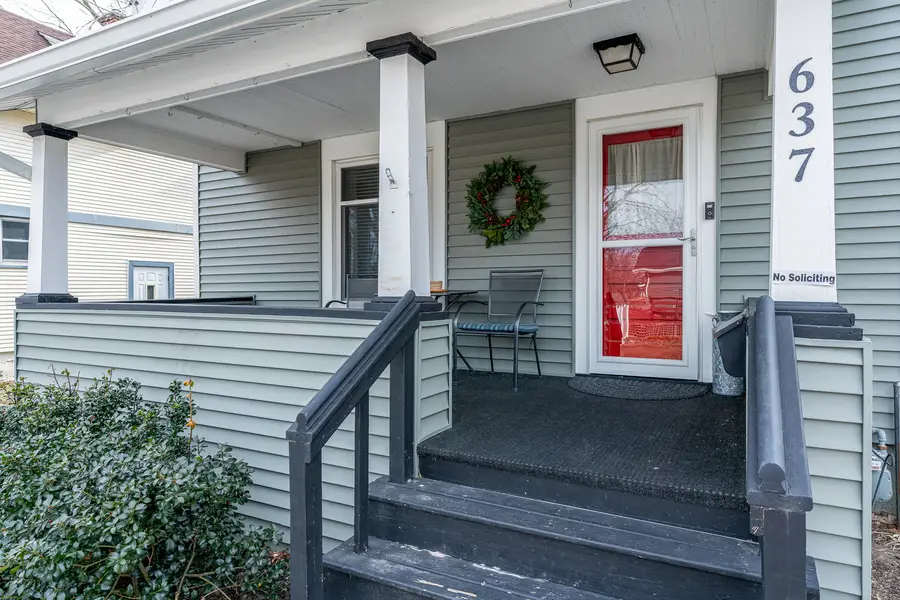 637 E Columbia Avenue, Davenport, IA 52803 - Image #2