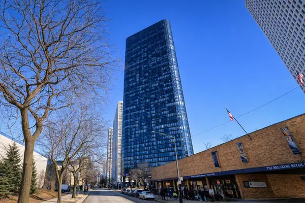 5415 N Sheridan Road #4502, Chicago, IL 60640