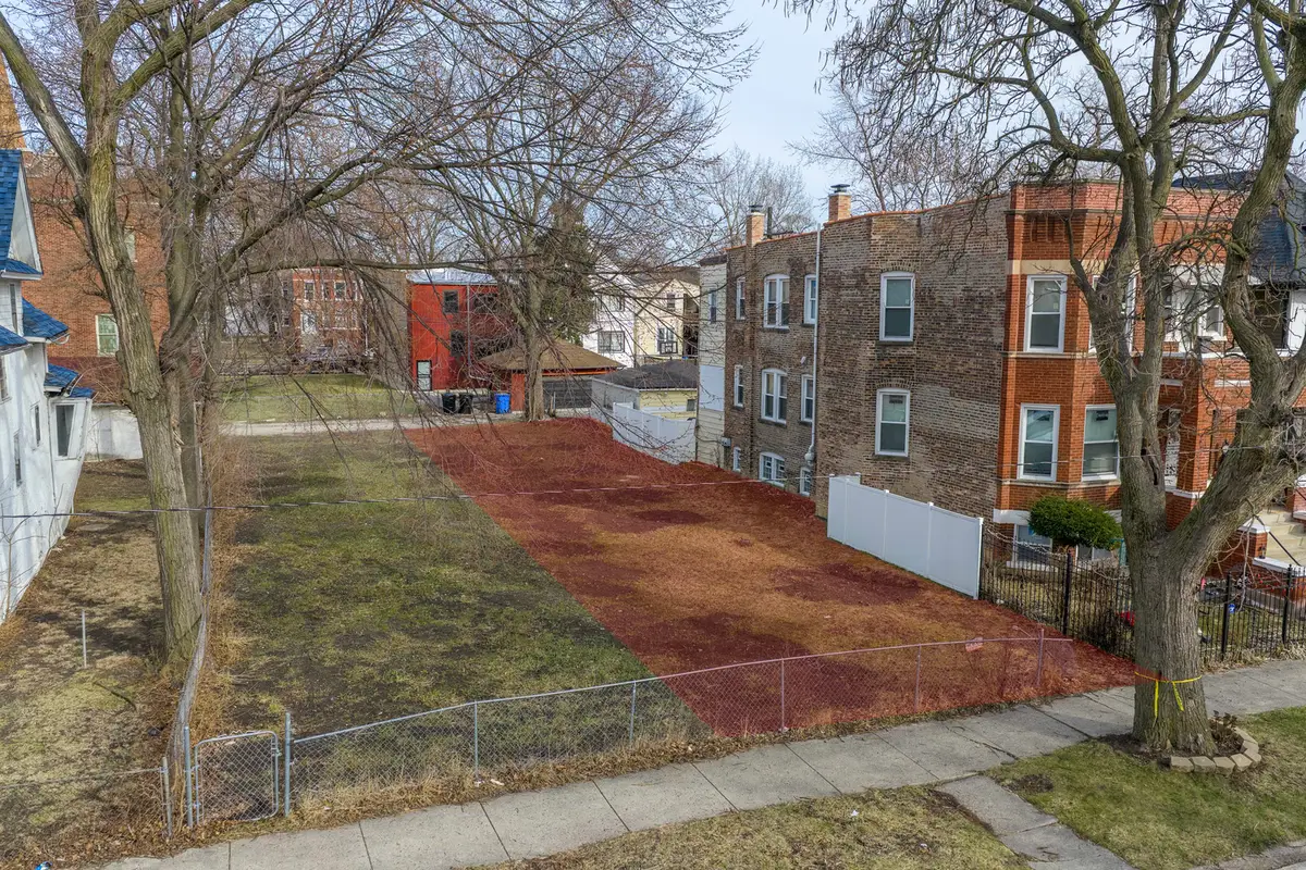 555 N Leclaire Avenue, Chicago, IL 60644 - #1