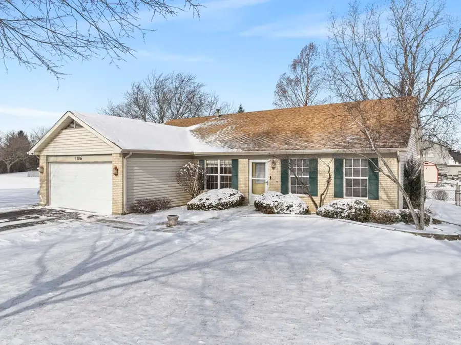 1106 Pheasant Trail, Carol Stream, IL 60188 - Image #3