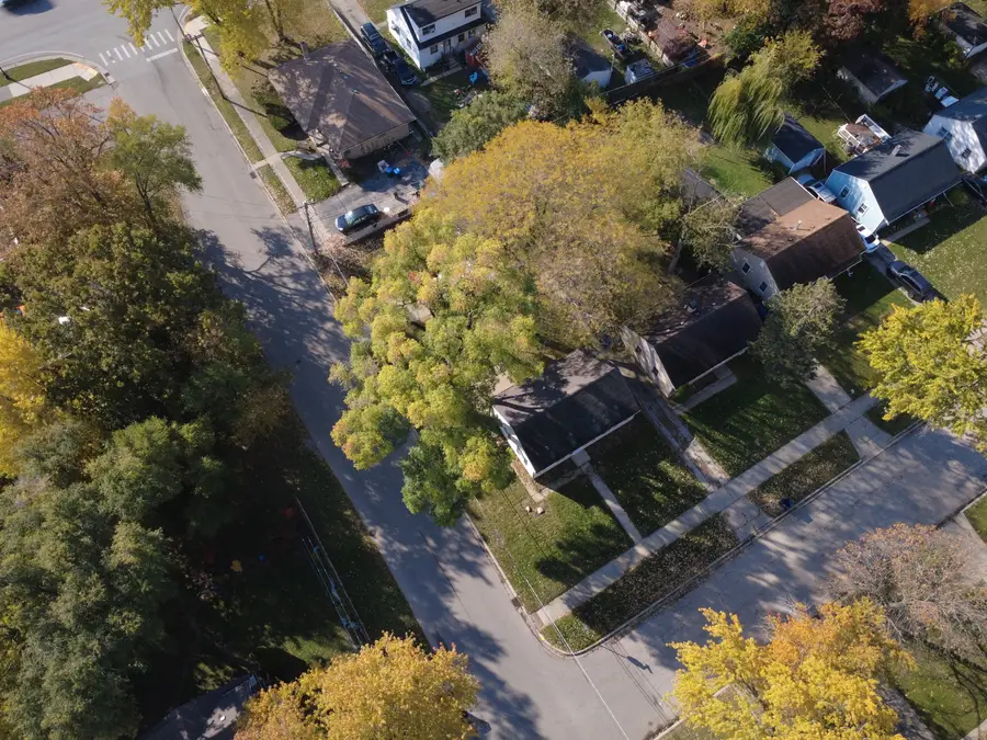 1517 Lyons Court, Waukegan, IL 60085 - #2