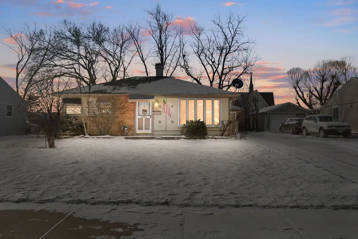 2705 Park Street, Rolling Meadows, IL 60008 - Image #1