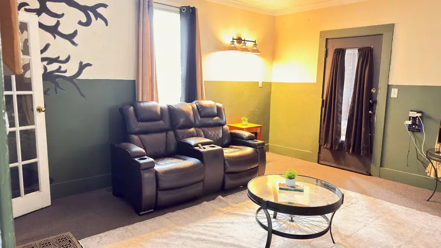 1716 W 7th Street, Davenport, IA 52802 - Image #3