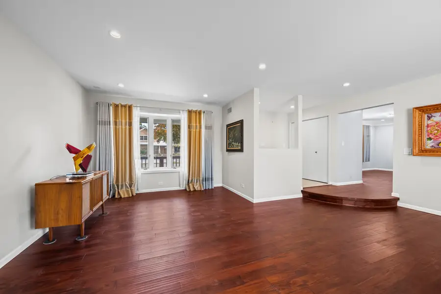 1130 N Stratford Road, Arlington Heights, IL 60004 - Image #3