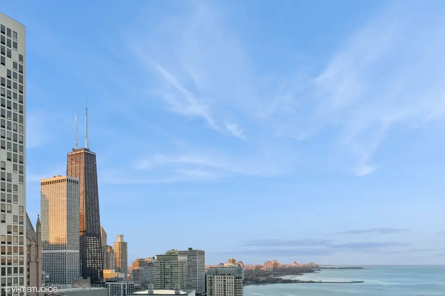 600 N Lake Shore Drive #3205, Chicago, IL 60611 - Image #3