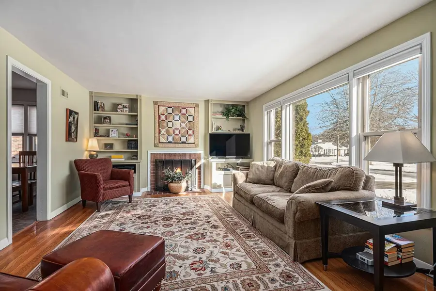 808 S Vail Avenue, Arlington Heights, IL 60005 - #2