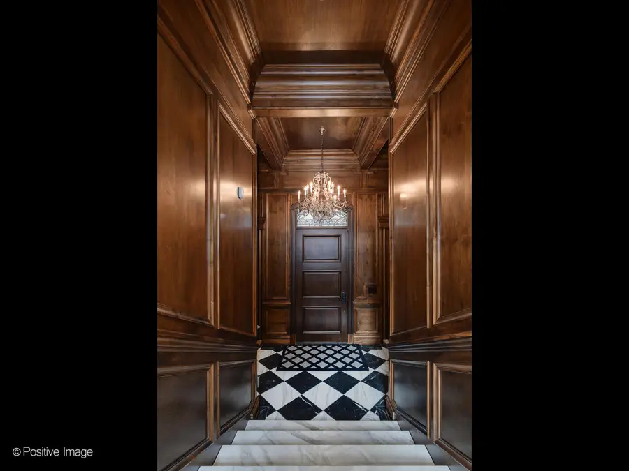 3026 N Lake Shore Drive, Chicago, IL 60657 - #3