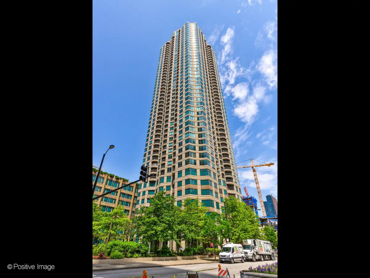 400 N Lasalle Drive #2312, Chicago, IL 60654 - Image #1