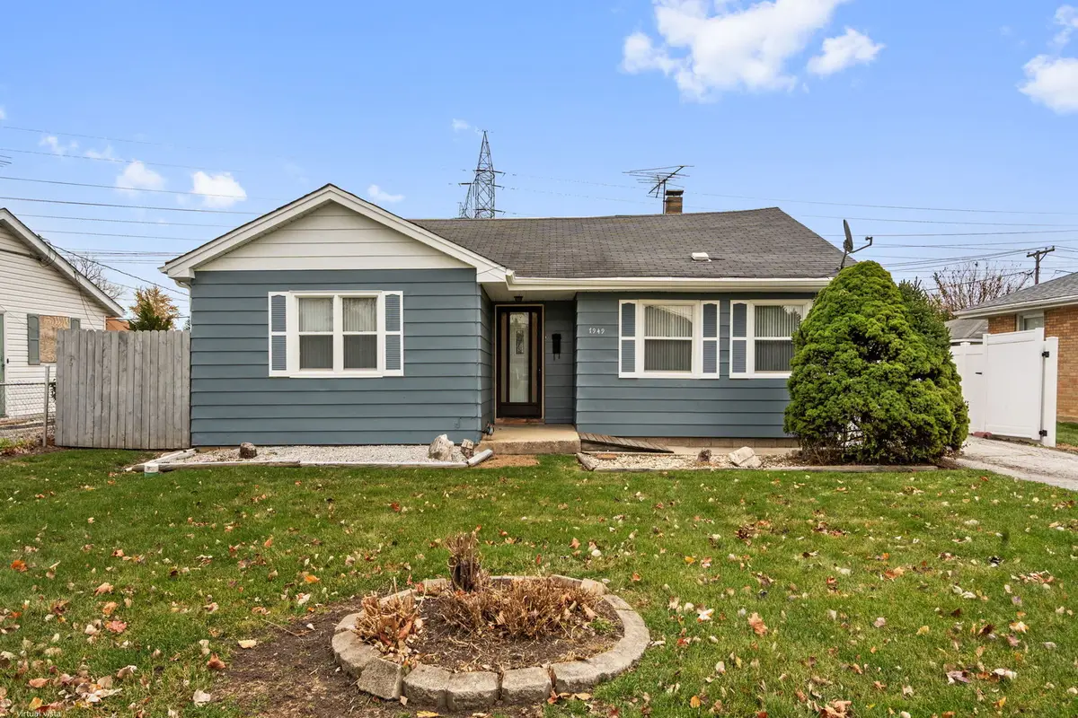 7949 Newland Avenue, Burbank, IL 60459 - Image #1