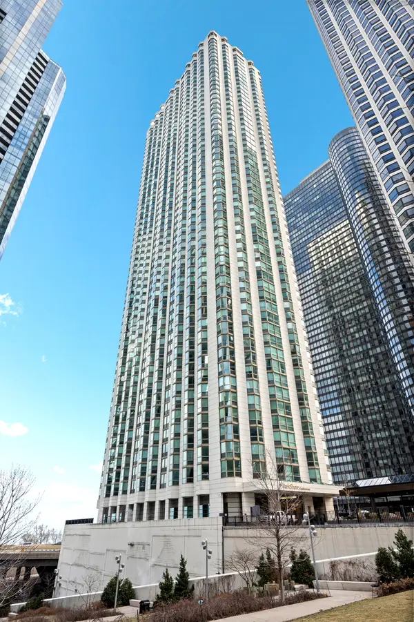 195 N Harbor Drive #408, Chicago, IL 60601