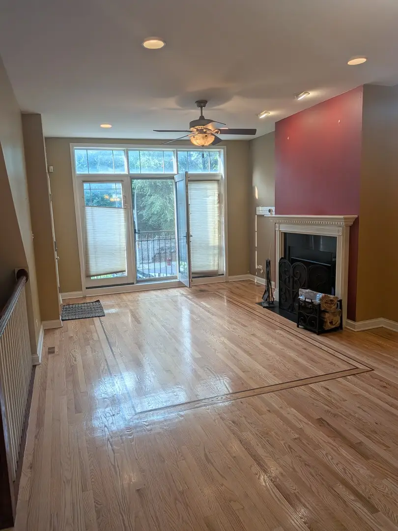 435 E 42nd Street #1, Chicago, IL 60653 - #2