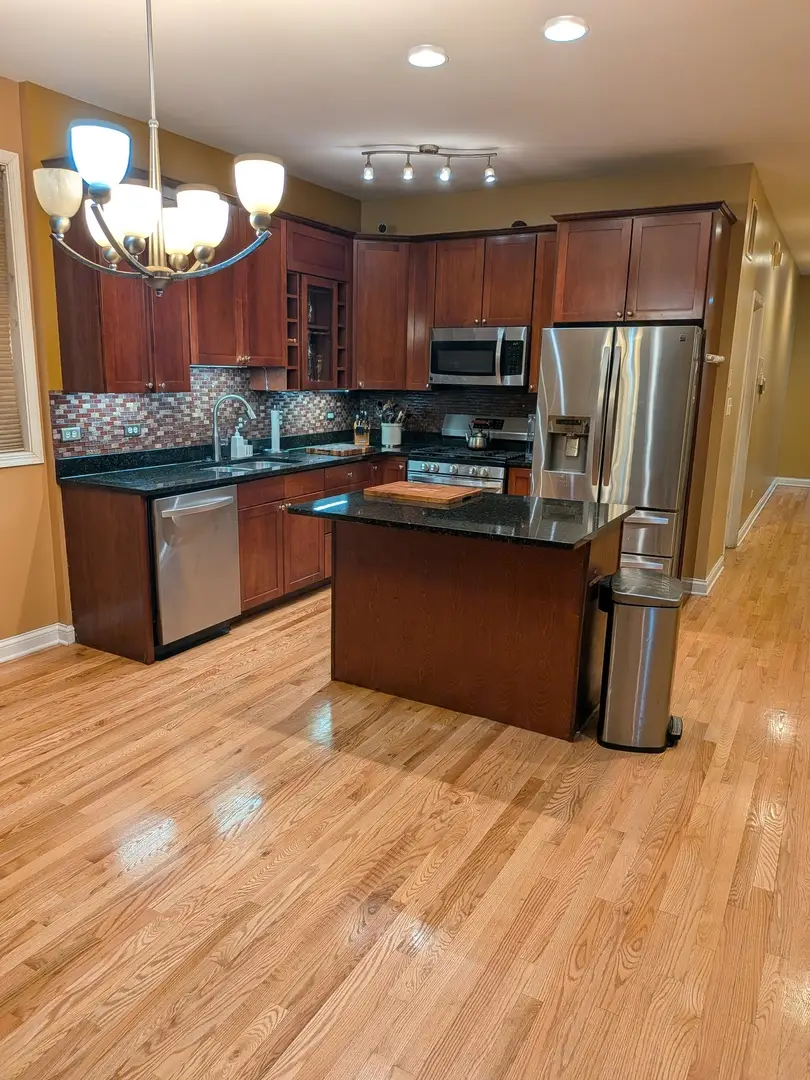 435 E 42nd Street #1, Chicago, IL 60653 - #3