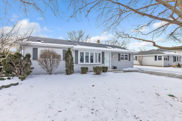 8014 Mobile Avenue, Burbank, IL 60459