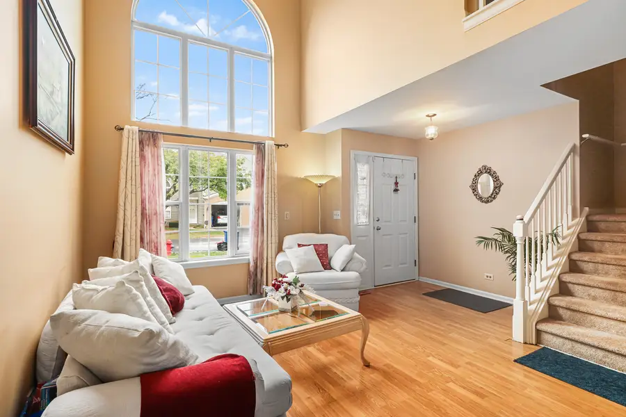 6771 E Wellsley Court, Gurnee, IL 60031 - Image #3