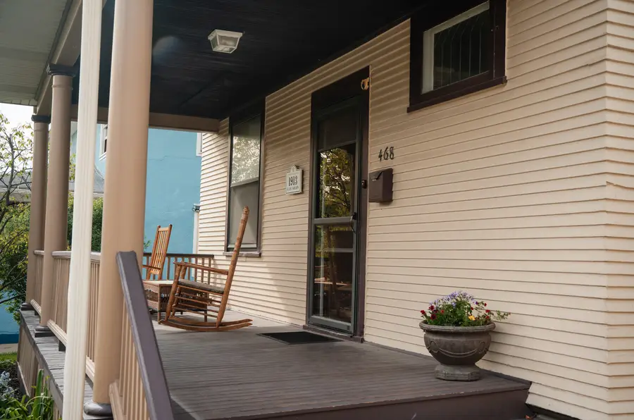 Address Withheld By Seller, Elgin, IL 60120 - #3