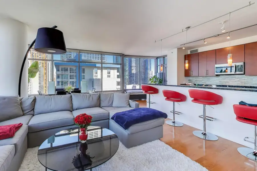 100 E 14th Street #2010, Chicago, IL 60605 - Image #3