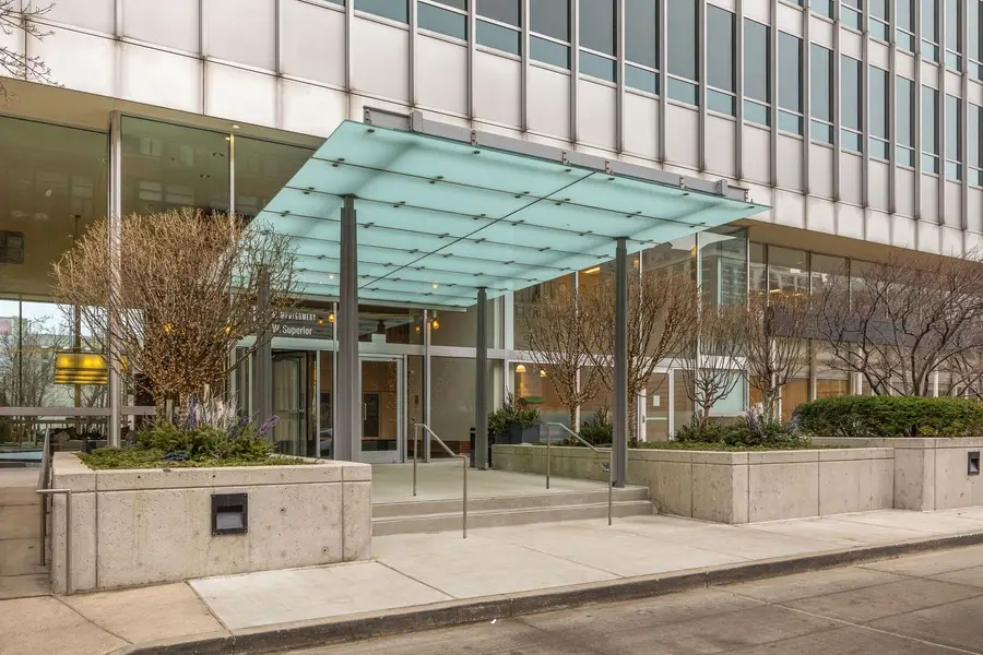 500 W Superior Street #1306, Chicago, IL 60654 - #3