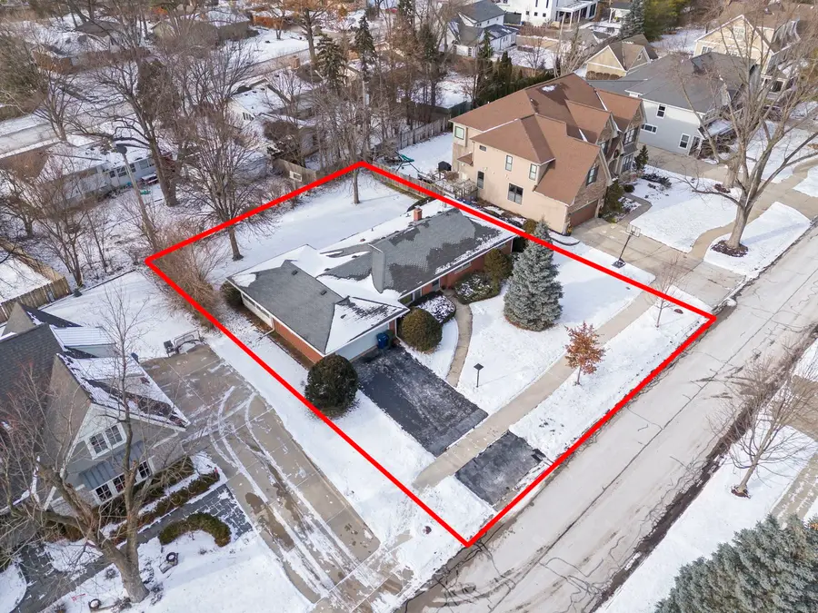 661 Willow Road, Naperville, IL 60540 - Image #2