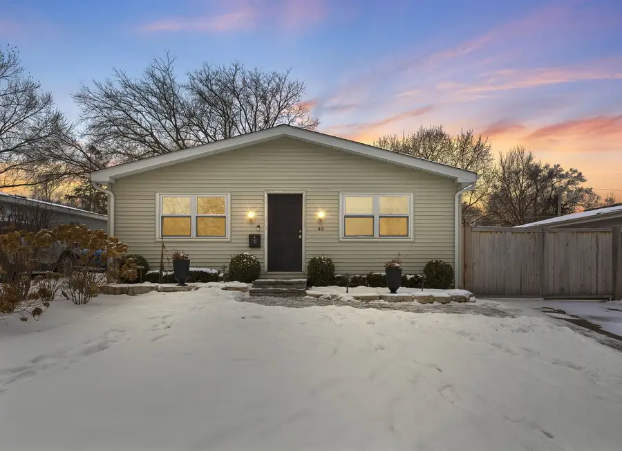 46 N Ridgemoor Avenue, Mundelein, IL 60060 - Image #2